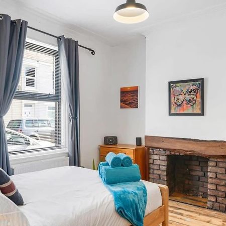 فيلا Stylish House W Free Parking Nr Exeter Centre المظهر الخارجي الصورة